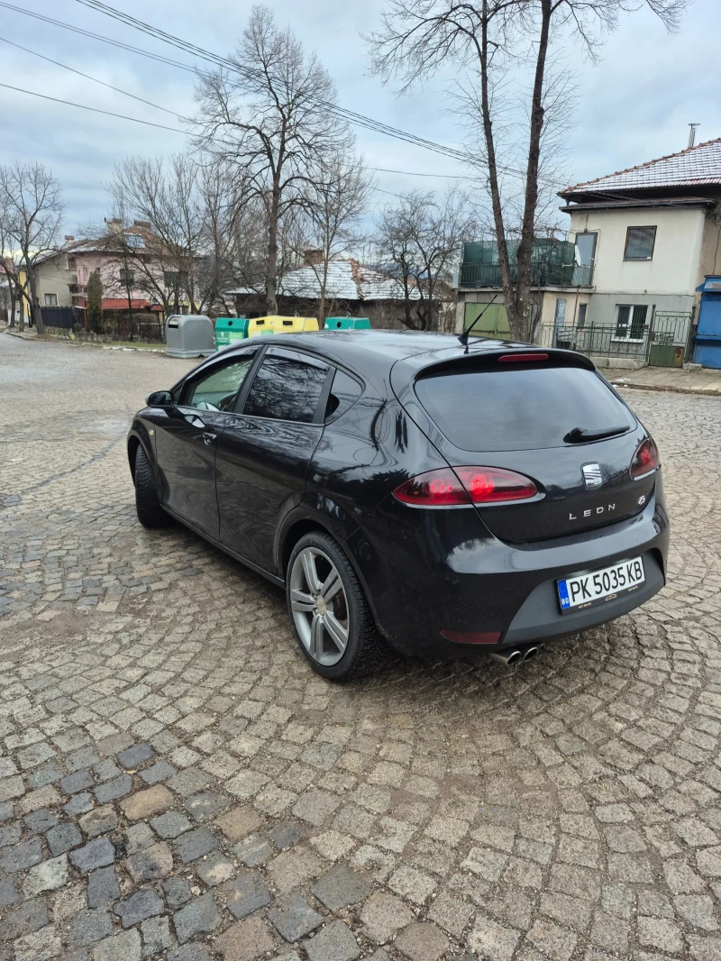 Seat Leon 2.0TDI, снимка 5 - Автомобили и джипове - 53100869