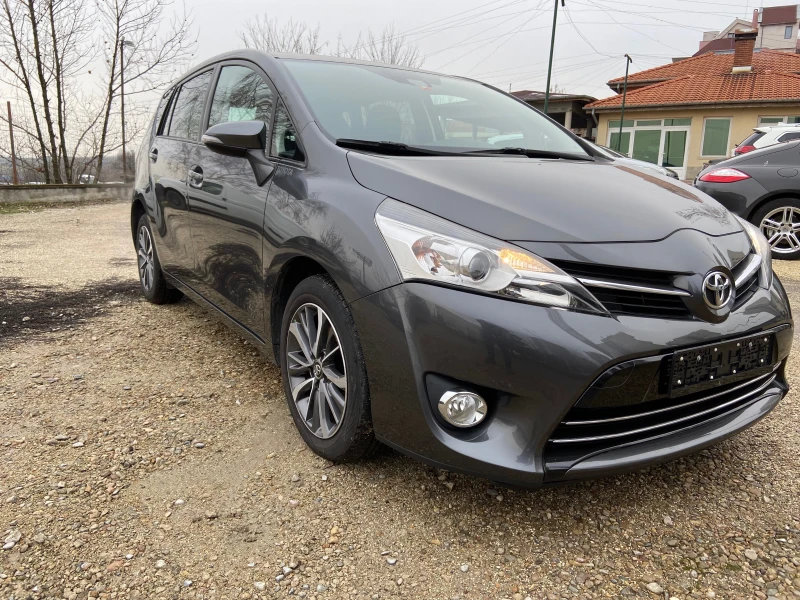 Toyota Verso 1.8 VVT-I NAVI 7М Камера ПанорамаШвейцария, снимка 6 - Автомобили и джипове - 53447299