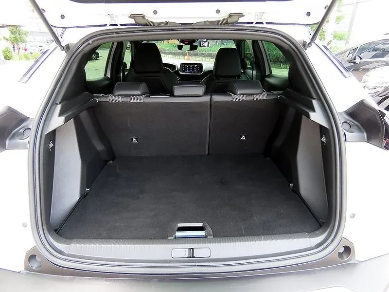 Peugeot 2008 EV GT - ���� 30% ����� | Mobile.bg � ����������� 17