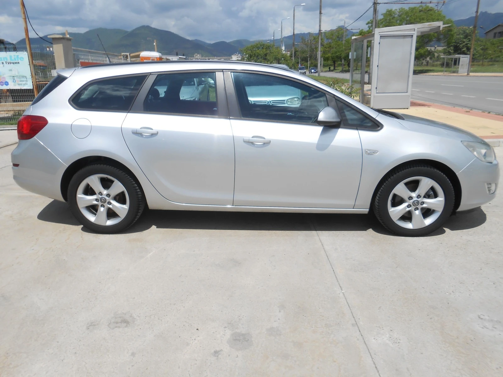 Opel Astra 1.7d-6sk-Euro-5A - изображение 4