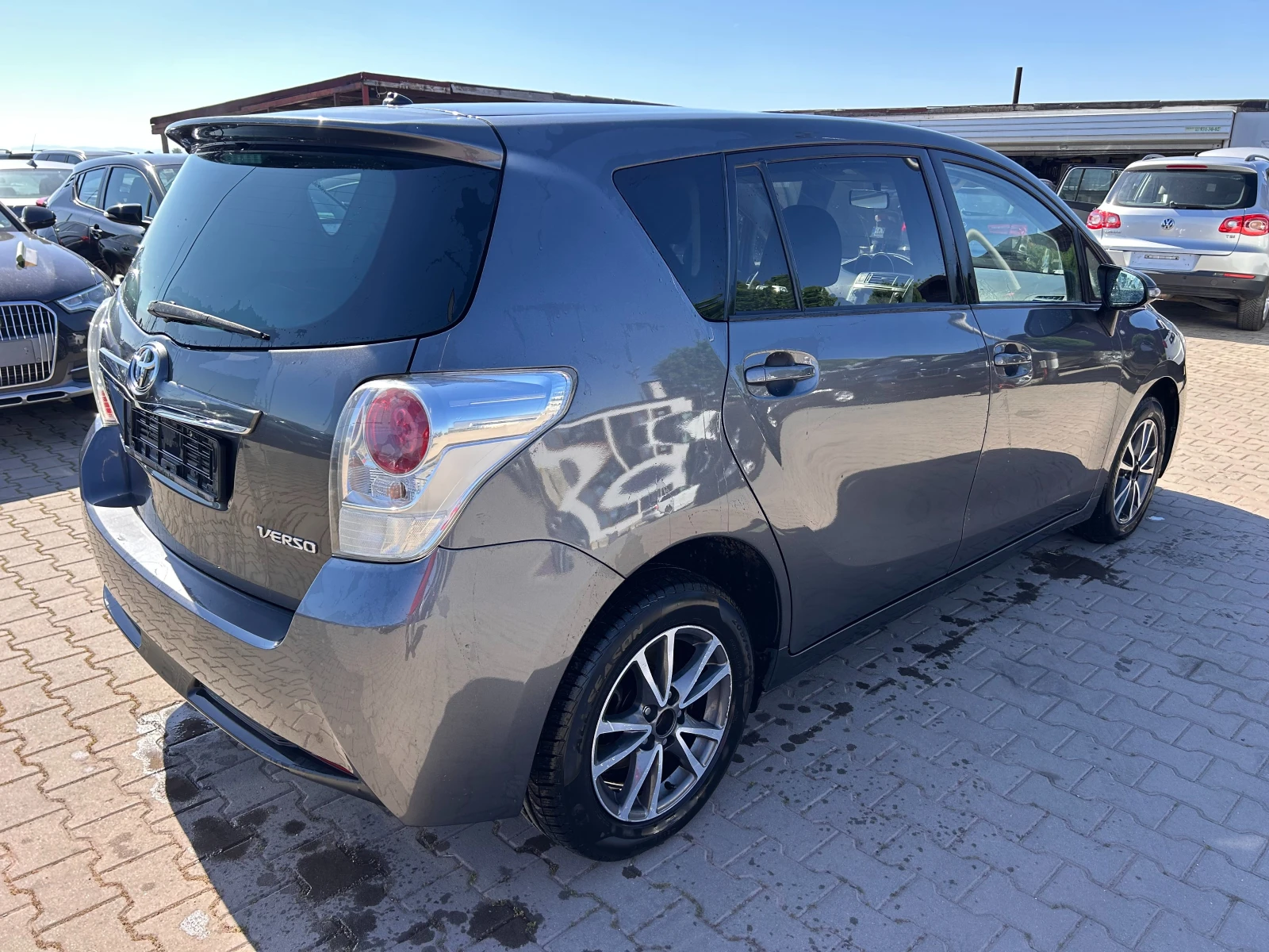 Toyota Verso 2.0D-4D NAVI/KAMERA 6+ 1 EURO 5 - изображение 6