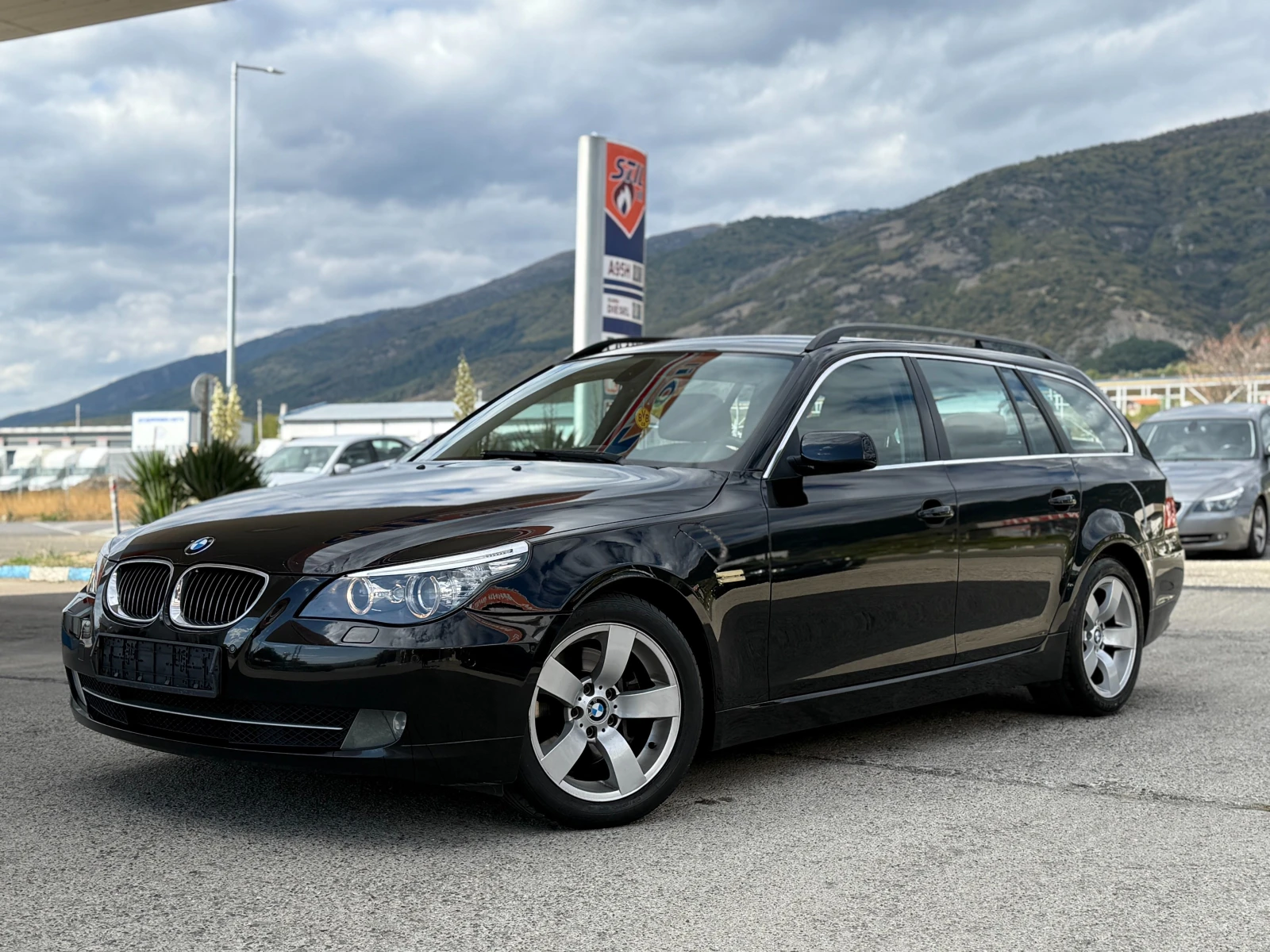 BMW 530 FaceLift/Задно/M57 - изображение 3