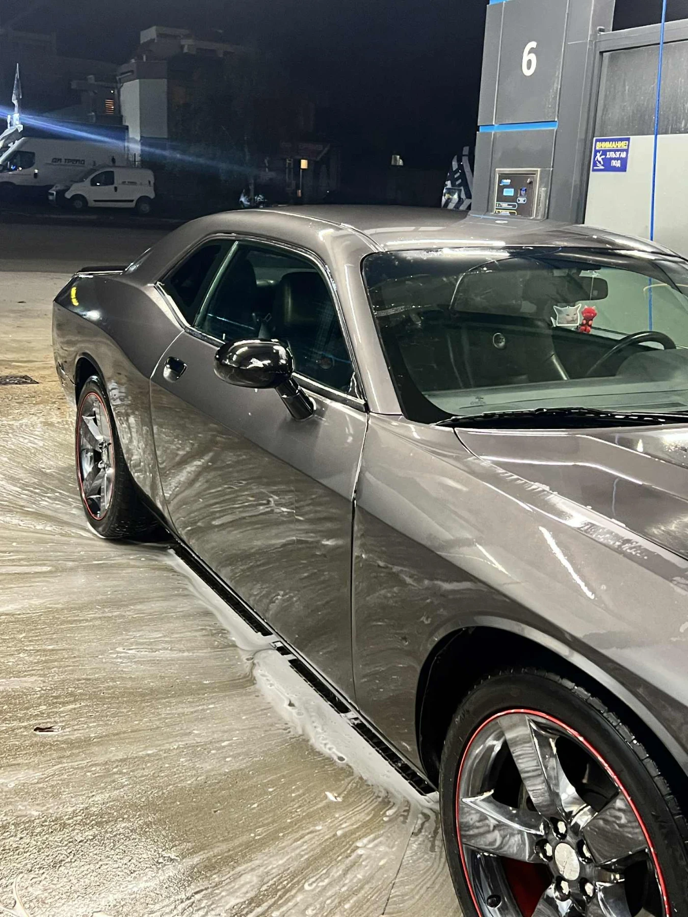 Dodge Challenger | Mobile.bg   6