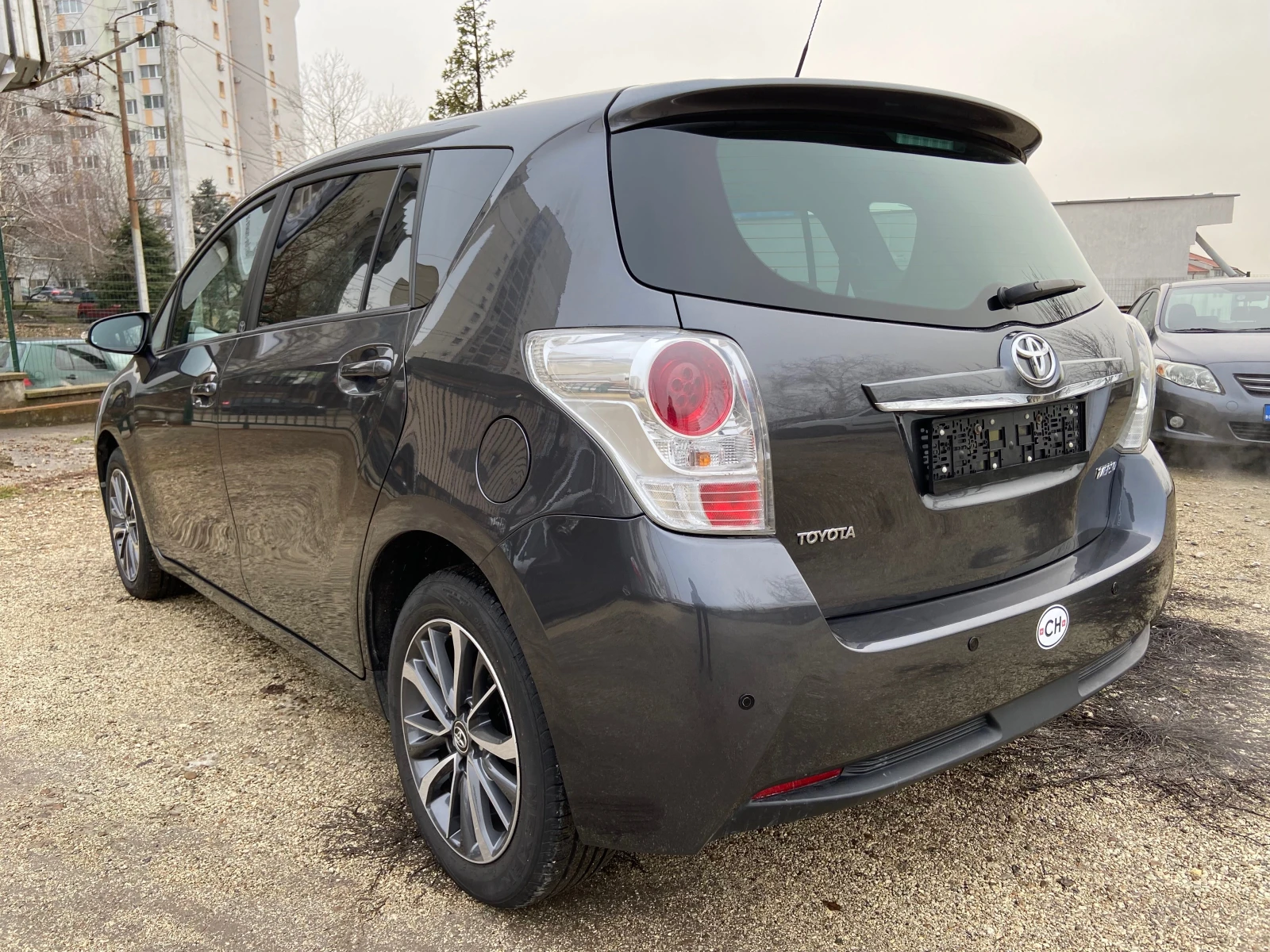 Toyota Verso 1.8 VVT-I NAVI 7� ������ ����������������� | Mobile.bg � ����������� 3