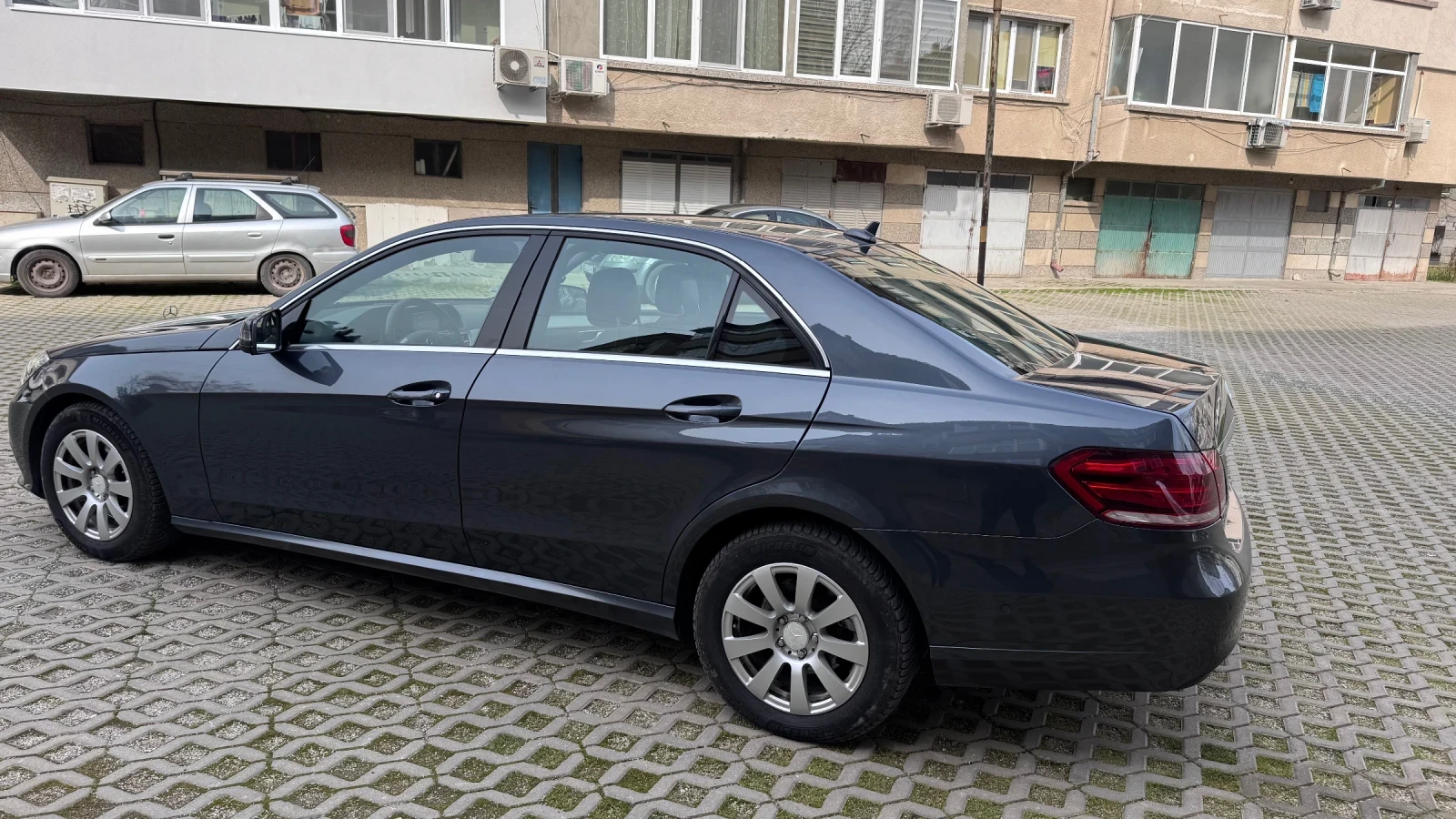 Mercedes-Benz E 250, снимка 6 - Автомобили и джипове - 53725295