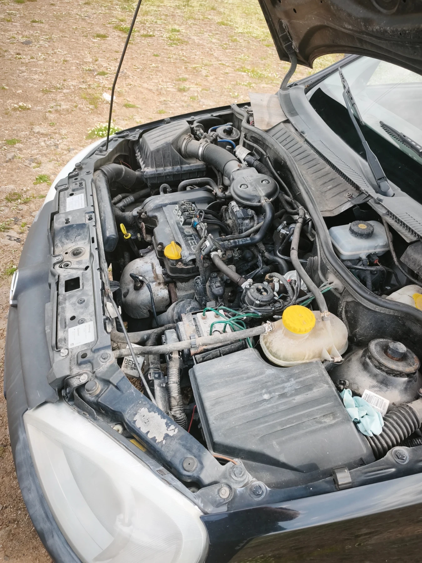 Opel Corsa C, снимка 9 - Автомобили и джипове - 54662557