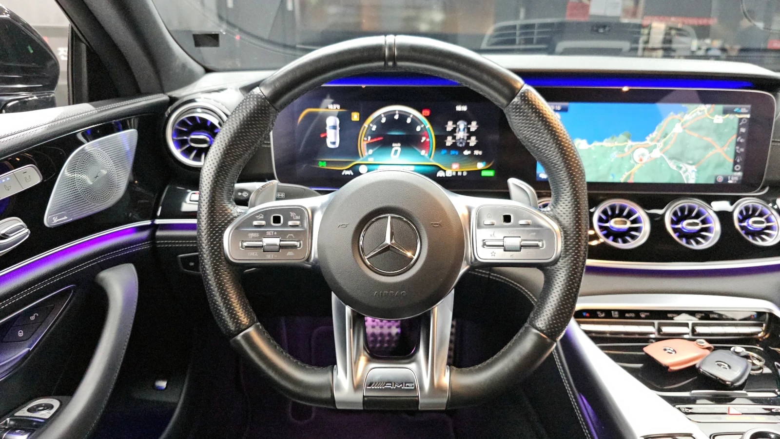 Mercedes-Benz GT * 43* AMG* 4MATIC* 360* DIS* ОБДУХВАНЕ* , снимка 8 - Автомобили и джипове - 54859470