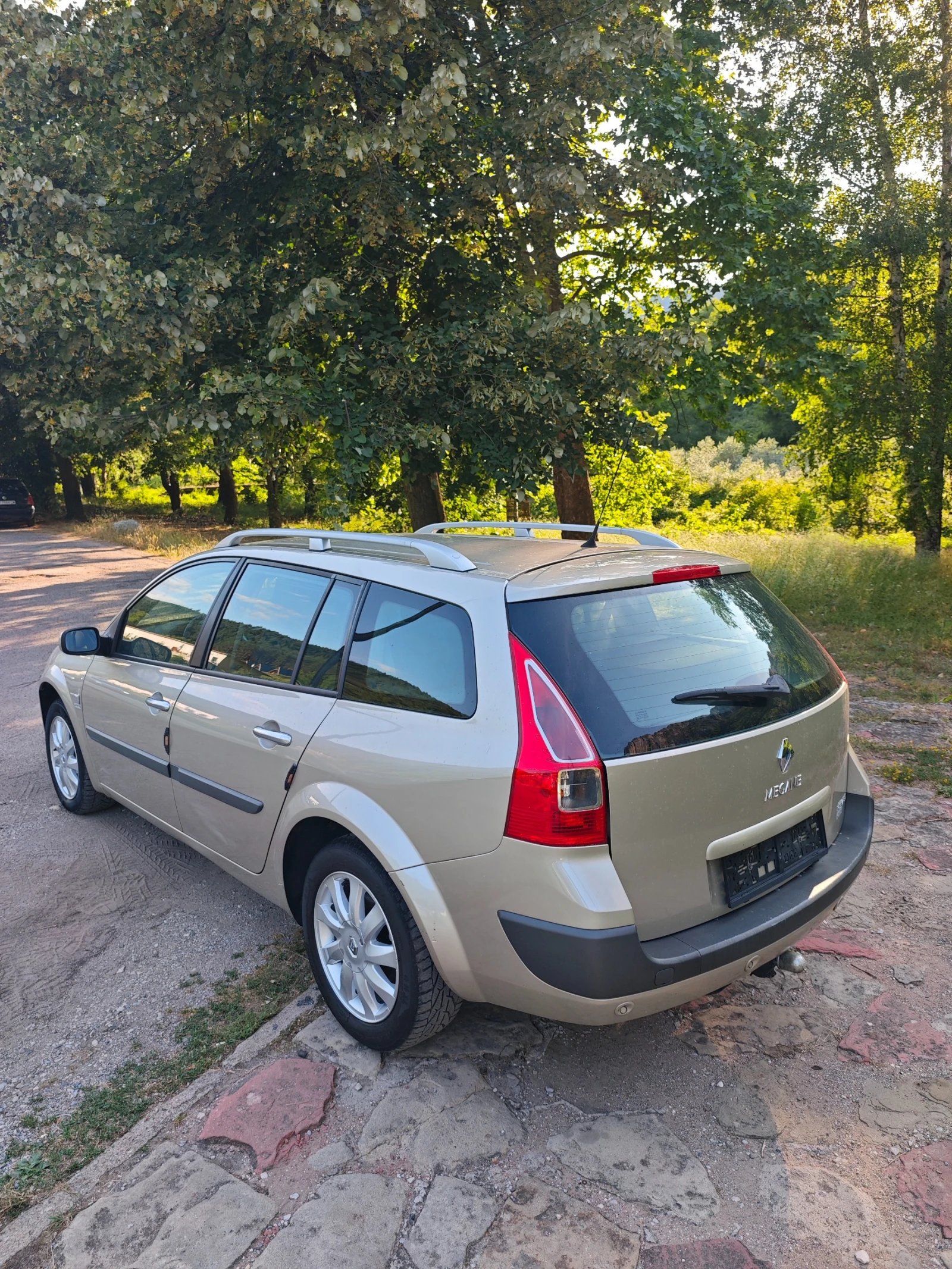 Renault Megane 1.5DCI Н.ВНОС, снимка 8 - Автомобили и джипове - 55456077