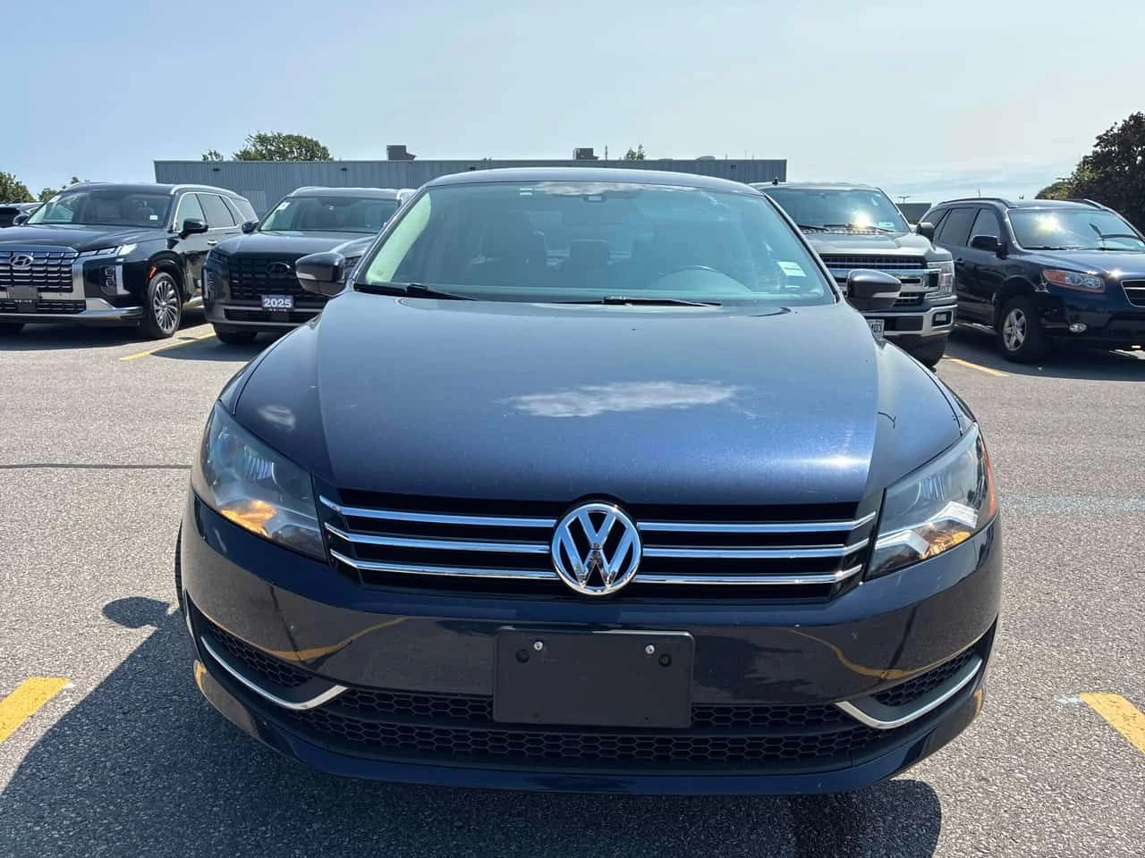 VW Passat * Comfortline * CARFAX * ОПЦИЯ ЗА АВТОКРЕДИТ * , снимка 6 - Автомобили и джипове - 55550528