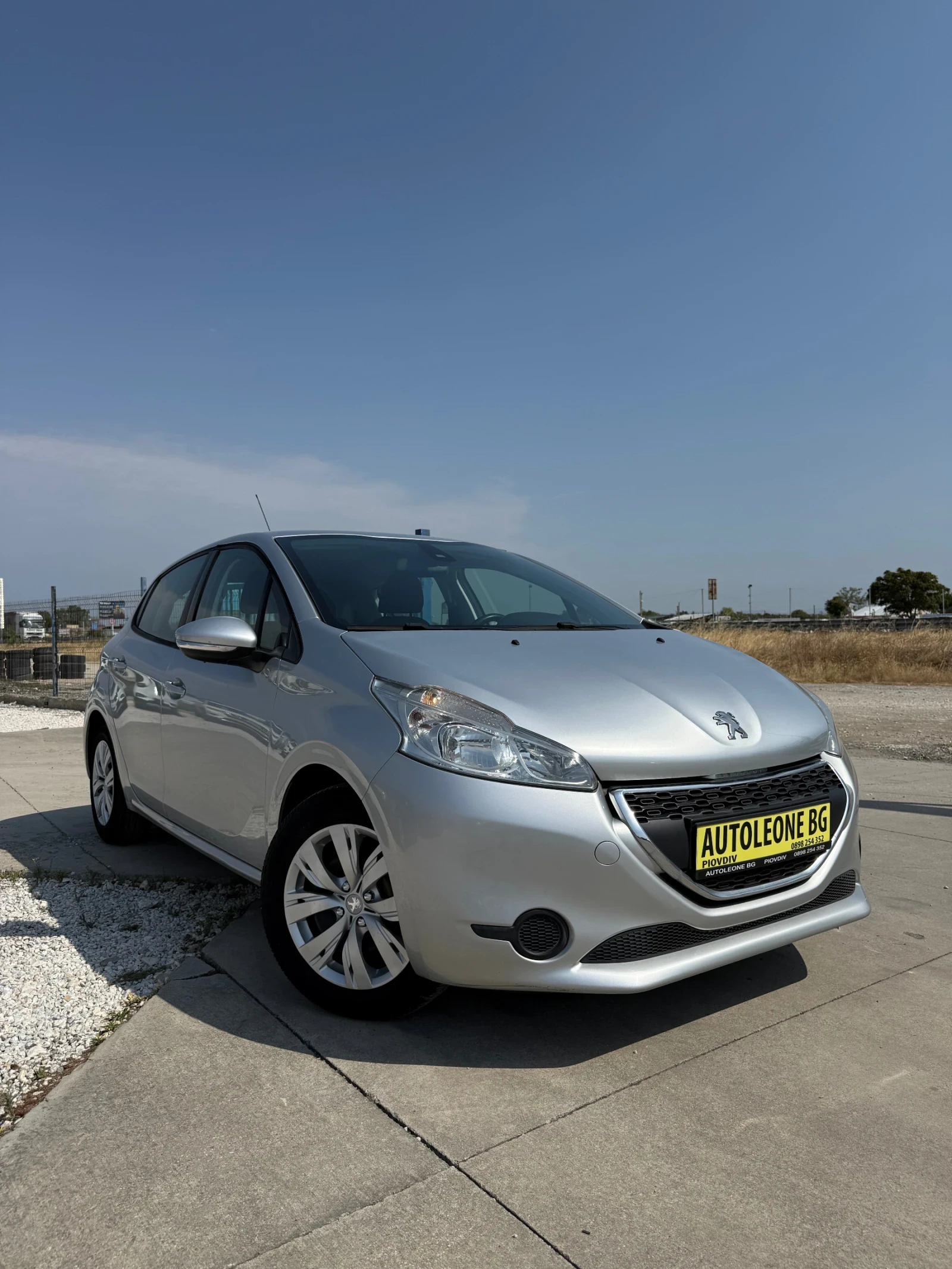 Peugeot 208 1.4 HDi ITALY, снимка 3 - Автомобили и джипове - 55897666