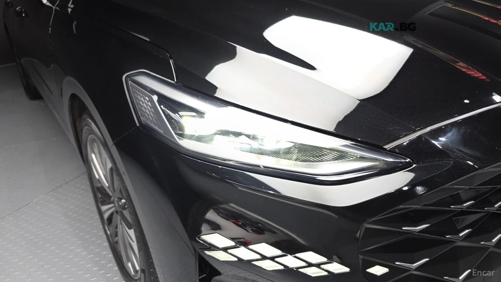 Kia K8 NOBLESSE MAX| 360| DISTO| 4-ОБУХ| MIRROR CAM| БЕЗ , снимка 6 - Автомобили и джипове - 56095955