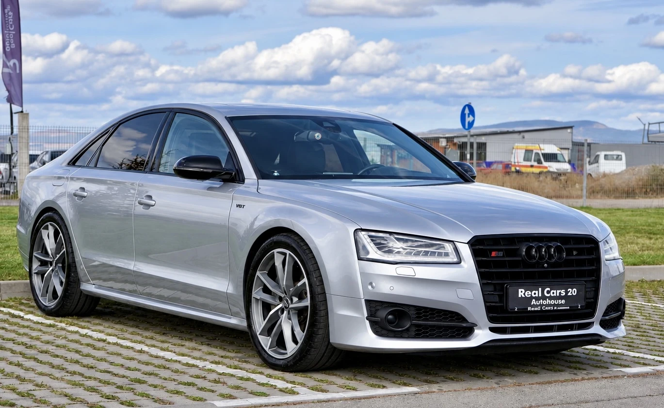 Audi S8 * Plus* Matrix* B&O* 360* Night* Distr* , снимка 3 - Автомобили и джипове - 56429744