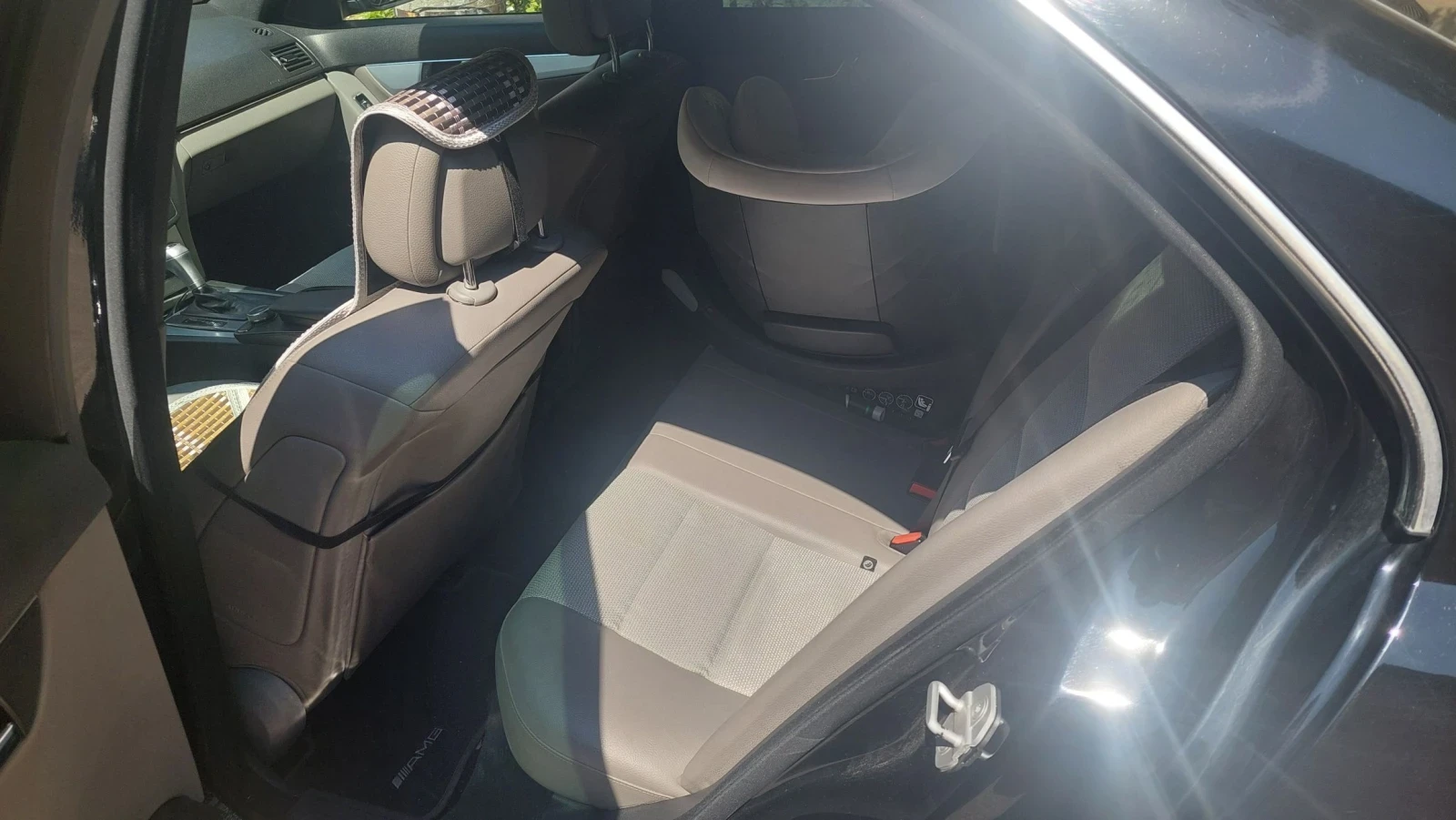 Mercedes-Benz C 220, снимка 6 - Автомобили и джипове - 56510327