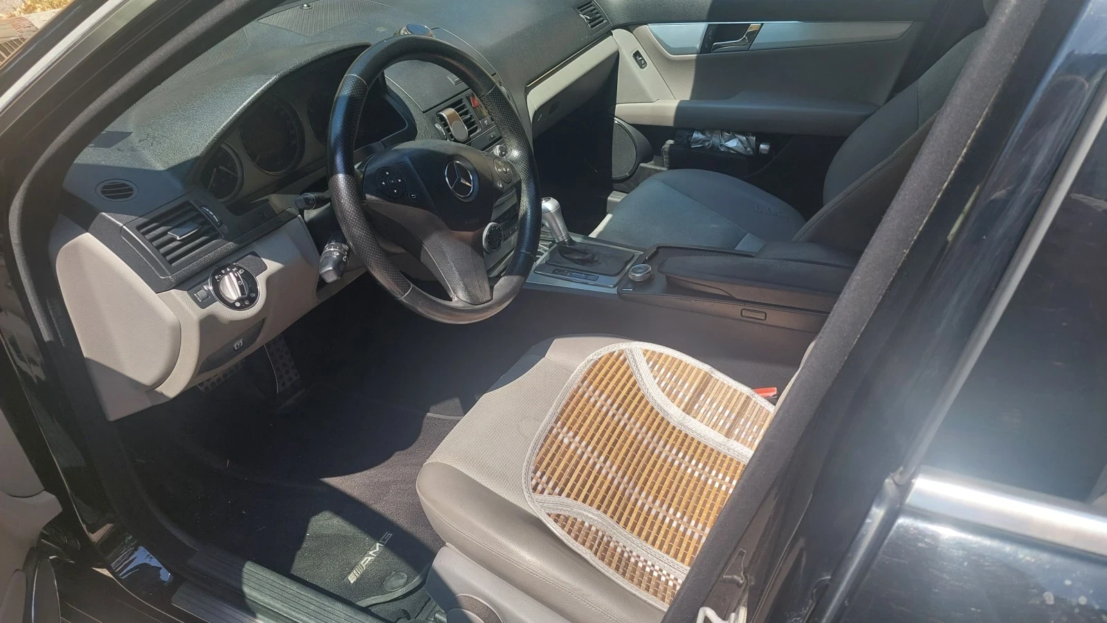 Mercedes-Benz C 220, снимка 7 - Автомобили и джипове - 56510327