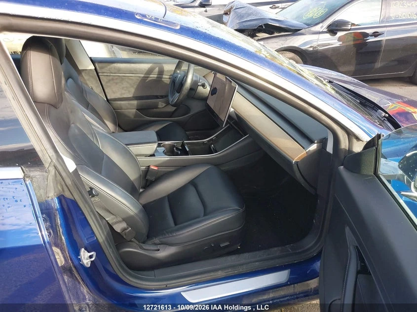 Tesla Model 3, снимка 5 - Автомобили и джипове - 56571273