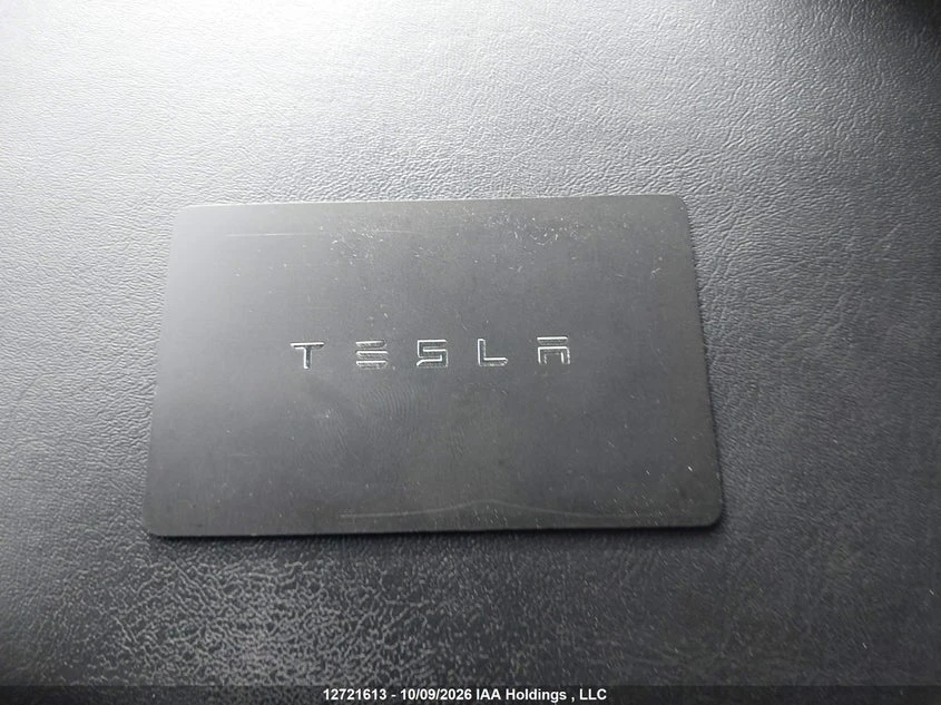 Tesla Model 3, снимка 11 - Автомобили и джипове - 56571273