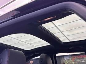 Mercedes-Benz GLA  AMG 35 / 360 / DISTRONIC / PANORAMA  , снимка 13