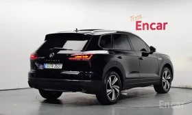 VW Touareg 3.0TDI PREMIUM * 2 КЛЮЧА * 18К КМ *  | Auto.bg — изображение 3