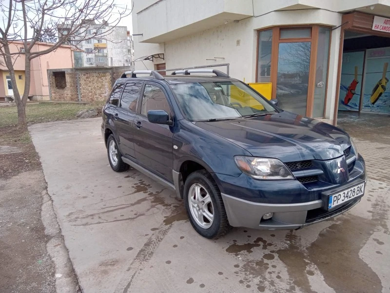 Mitsubishi Outlander 2.4куб.см/158к.с, снимка 3 - Автомобили и джипове - 47956738