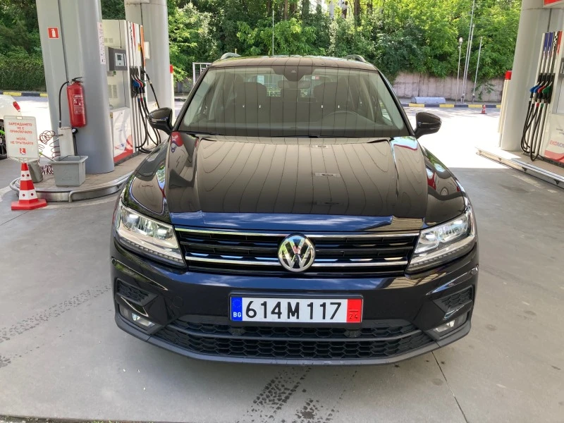 VW Tiguan 2.0TDI, снимка 2 - Автомобили и джипове - 46238826