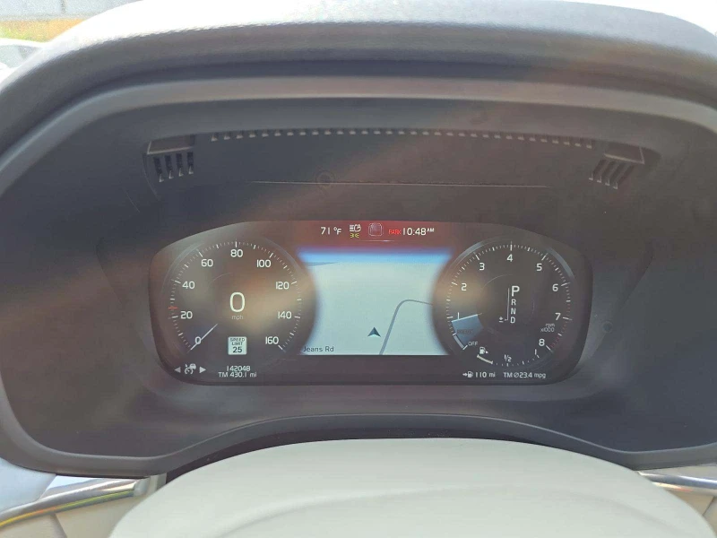 Volvo XC60 MOMENTUM* ДИГИТАЛНО* ТАБЛО* САМОПАРКИРАНЕ* МЪРТВА*, снимка 10 - Автомобили и джипове - 52699474