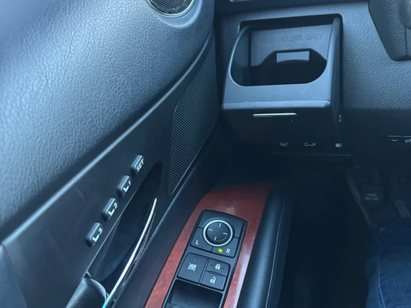 Lexus RX 450h 4x4* ПАМЕТ* ПАНОРАМА* КОЖА* ПОДГРЕВ* КАМЕРА* , снимка 10 - Автомобили и джипове - 52471169