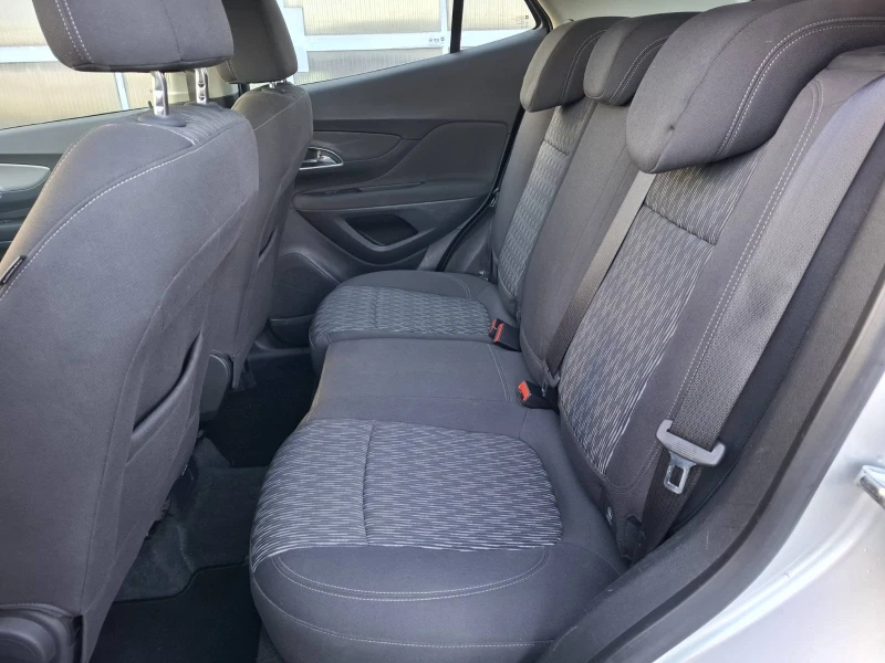Opel Mokka 1.4i EcoTec - 4X4  , снимка 12 - Автомобили и джипове - 52633965