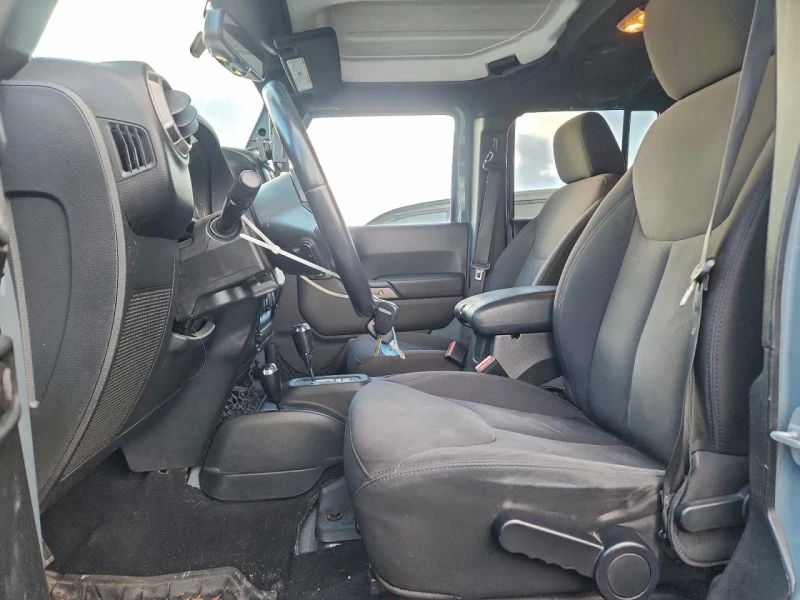 Jeep Wrangler UNLIMITED SPORT, снимка 7 - Автомобили и джипове - 53023060