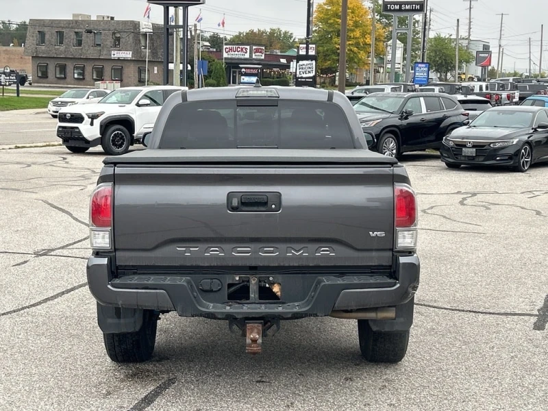 Toyota Tacoma * TRD Sport | Rear Sliding Window | Tonneau Cover , снимка 4 - Автомобили и джипове - 53088442