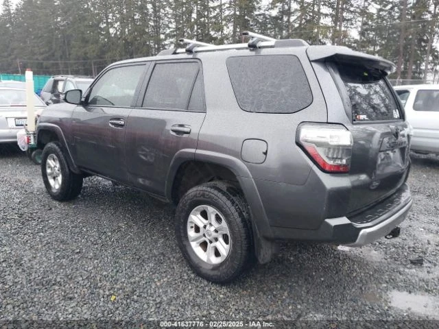 Toyota 4runner, снимка 4 - Автомобили и джипове - 49461306