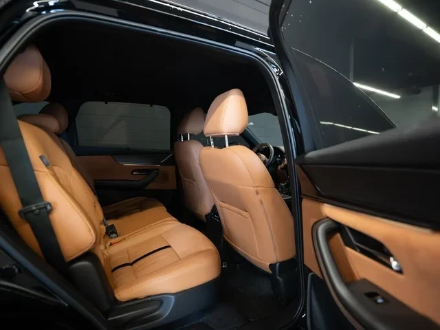 Mazda CX-7 Signature AWD* АвтоКредит* (ЦЕНА ДО БГ), снимка 11 - Автомобили и джипове - 53892702