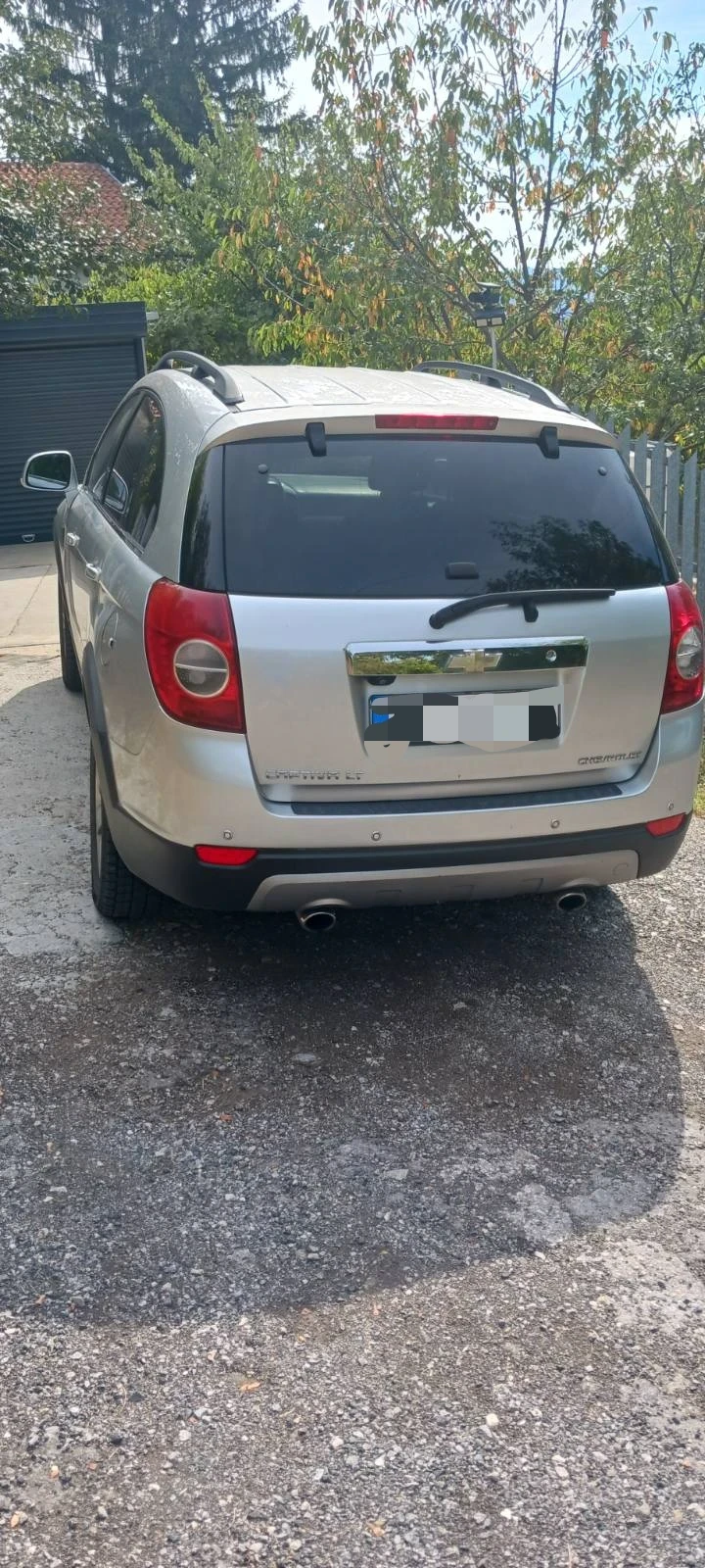 Chevrolet Captiva, снимка 6 - Автомобили и джипове - 56442306
