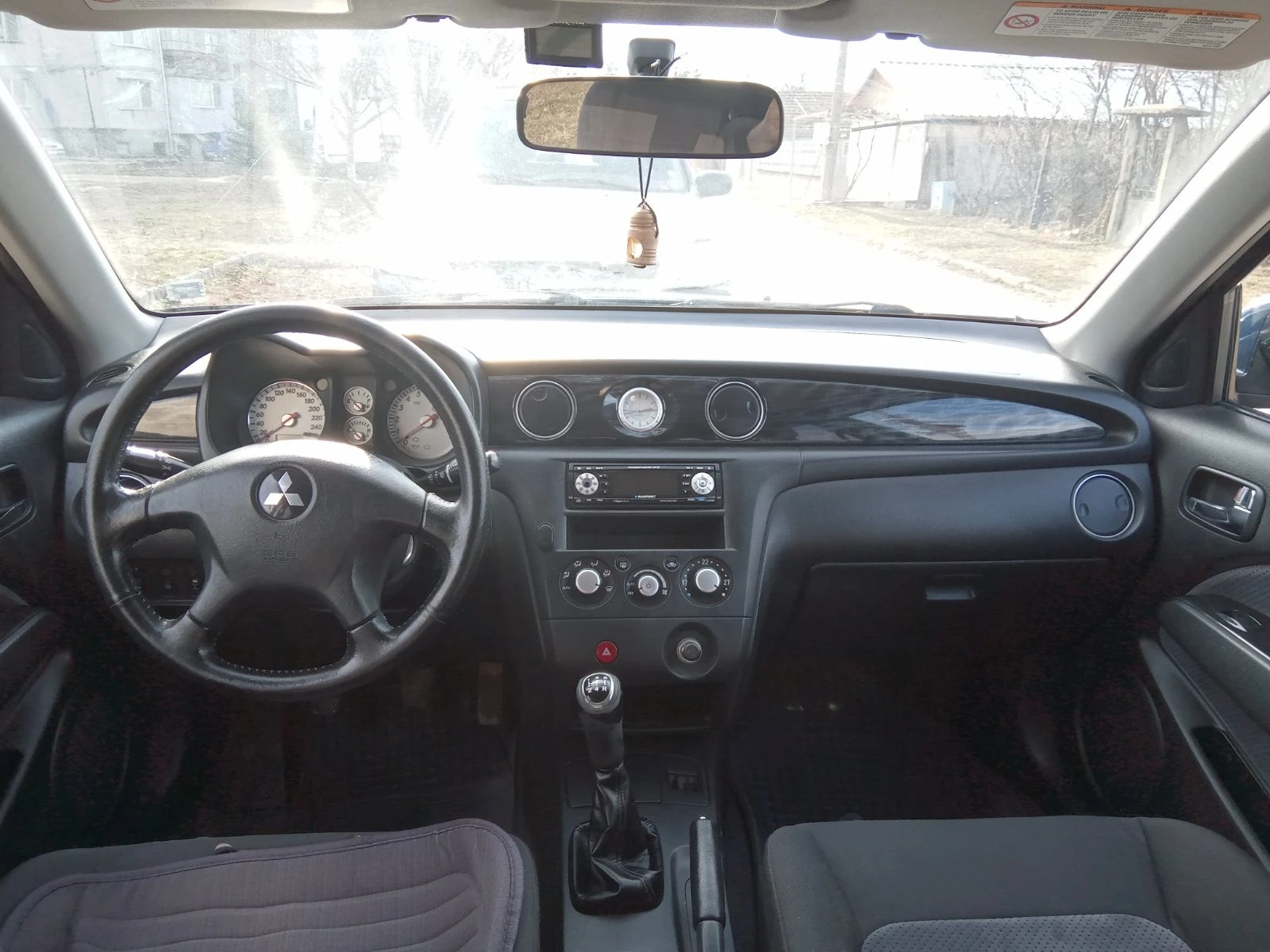 Mitsubishi Outlander 2.4куб.см/158к.с - изображение 8