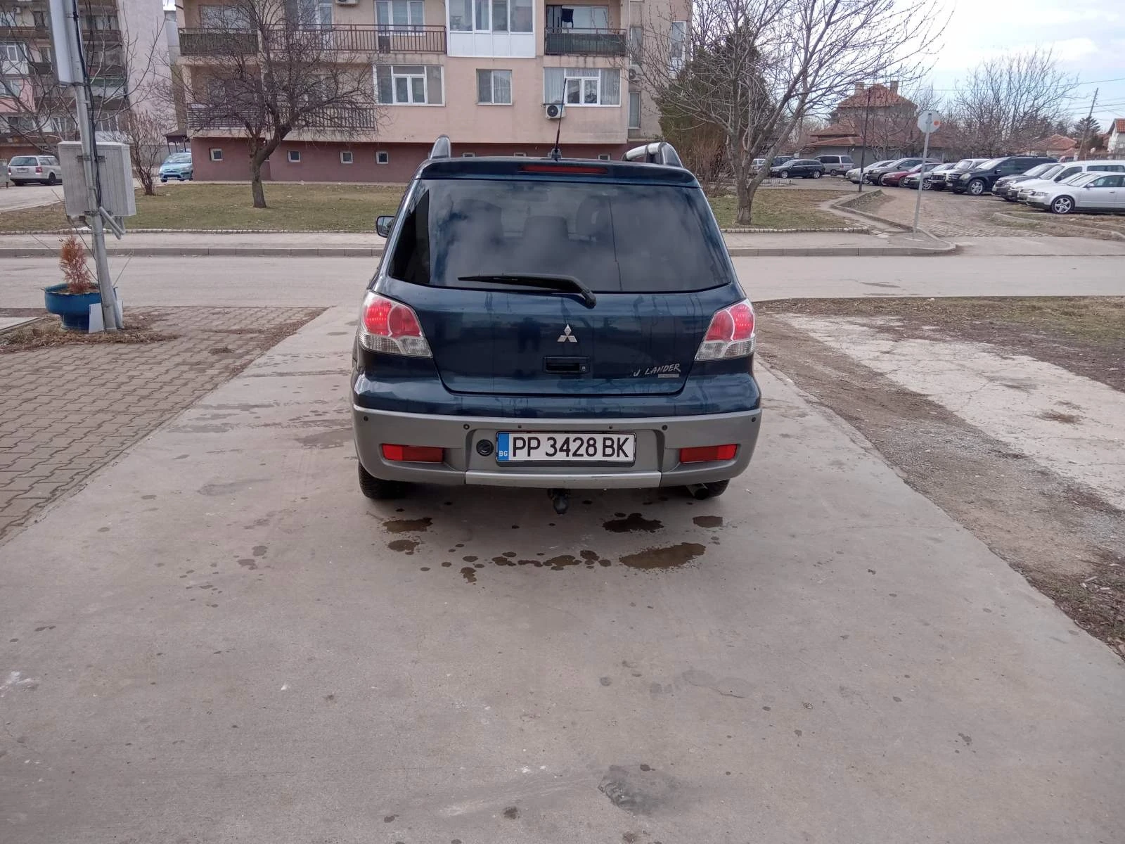 Mitsubishi Outlander 2.4куб.см/158к.с - изображение 4