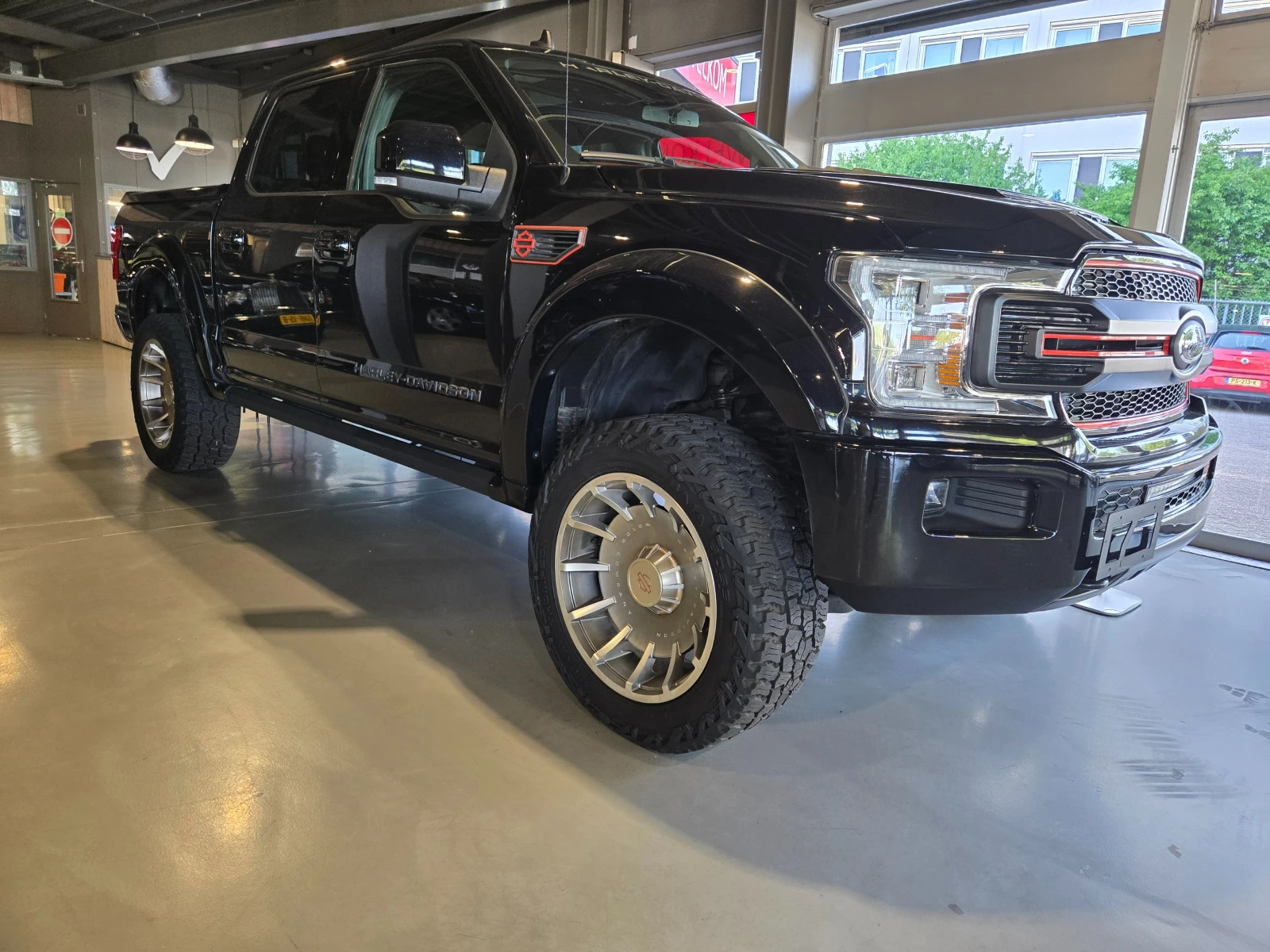 Ford F150 HARLEY-DAVIDSON - изображение 2