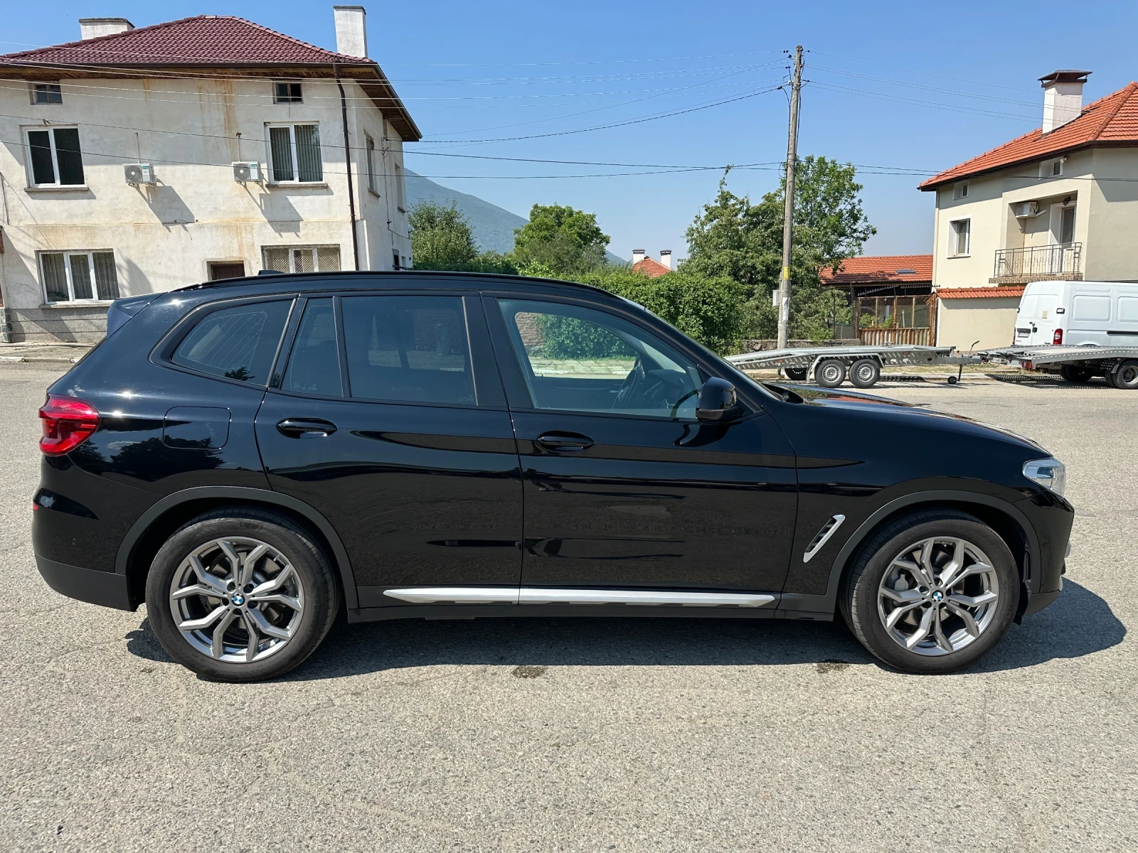 BMW X3 X-Drive 30E - изображение 7