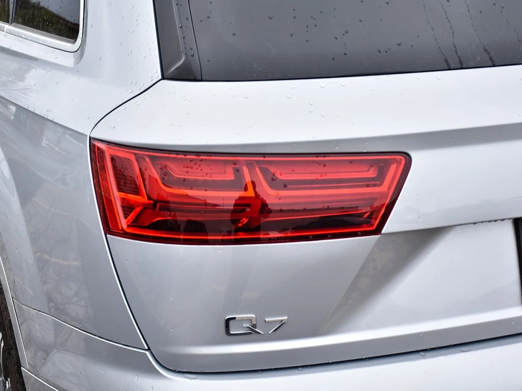 Audi Q7 * Progressiv 55 TFSI quattro * CARFAX * КУПИ СЕГА - изображение 9