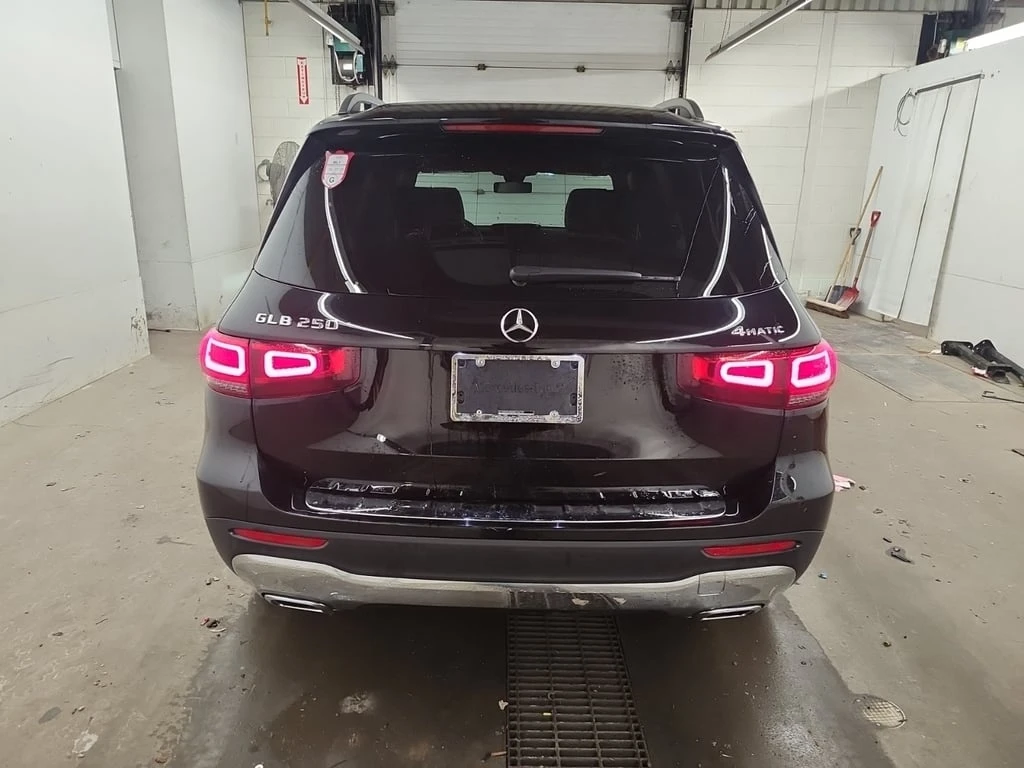 Mercedes-Benz GLB * 250 * CARFAX * ЦЕНА ДО БГ - изображение 5