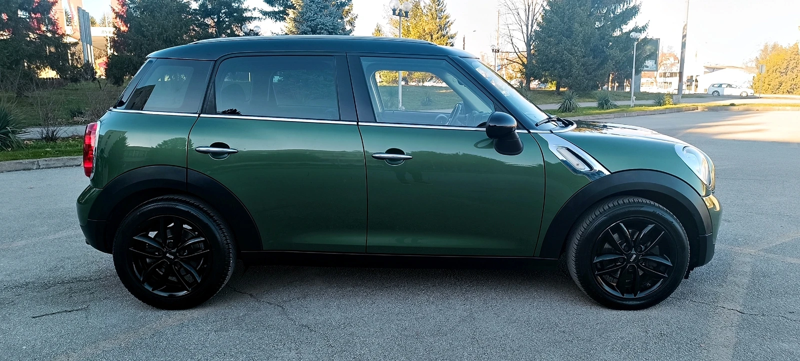 Mini Countryman 1.6D Ccooper D, снимка 6 - Автомобили и джипове - 53836184