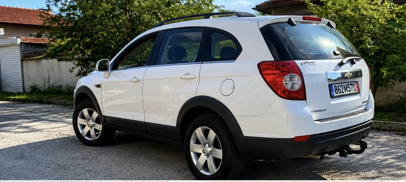 Chevrolet Captiva Бензин Газ Face Пълна Сервизна история Обслужен !!, снимка 3 - Автомобили и джипове - 55383721