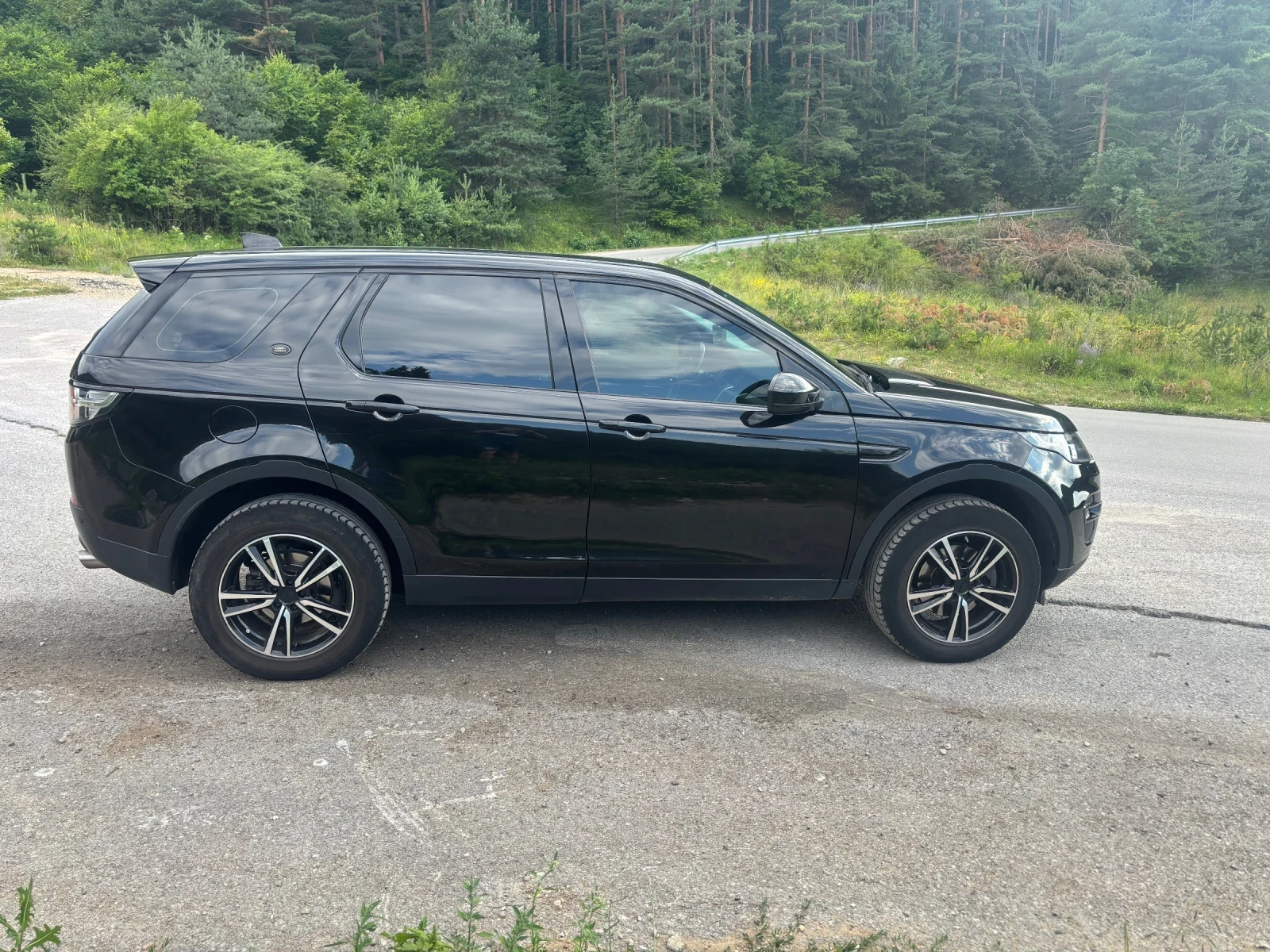 Land Rover Discovery Sport 2.0, снимка 4 - Автомобили и джипове - 55327484