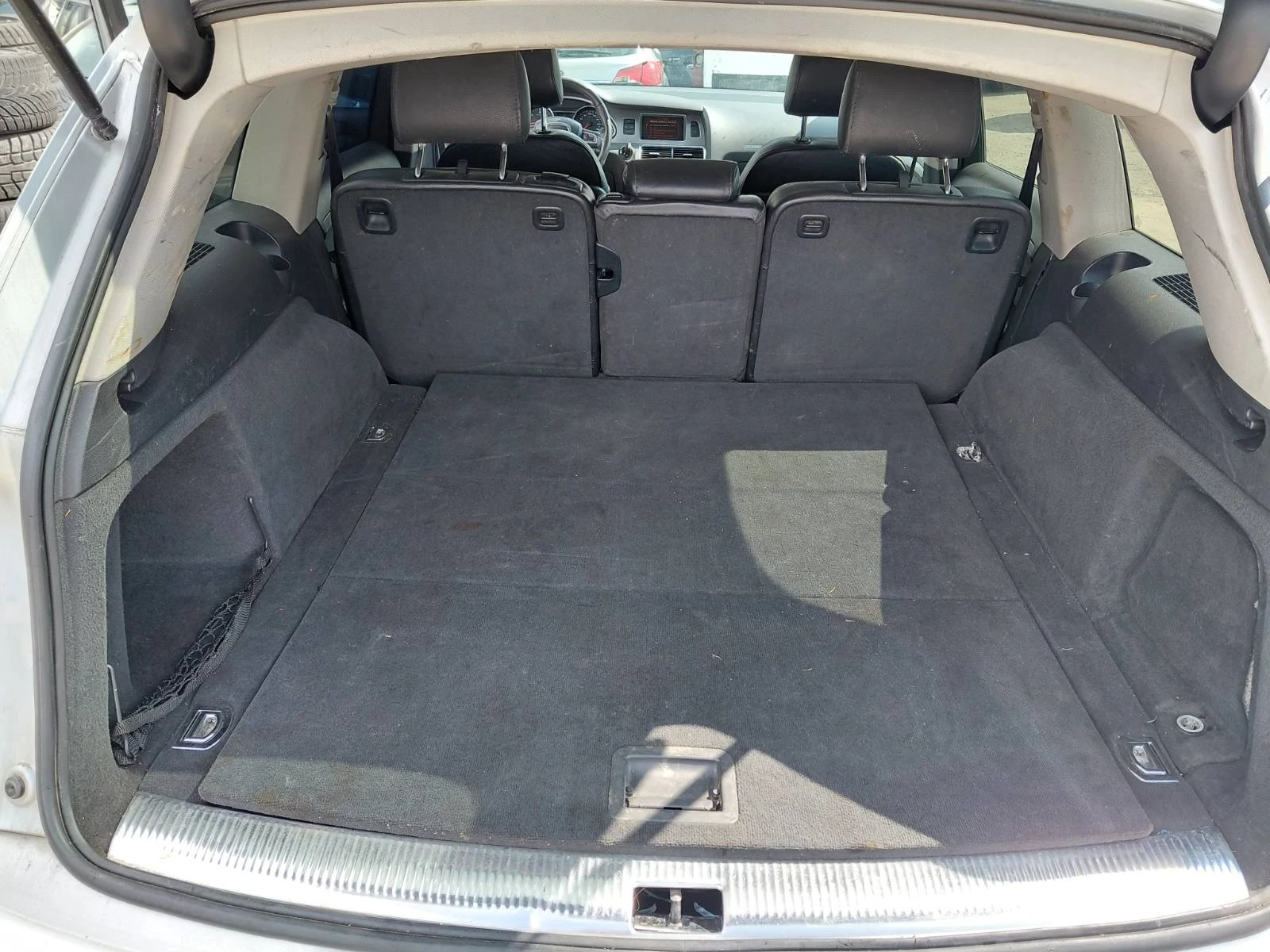 Audi Q7 3.0dizel -239ks-2008god, снимка 11 - Автомобили и джипове - 55873645