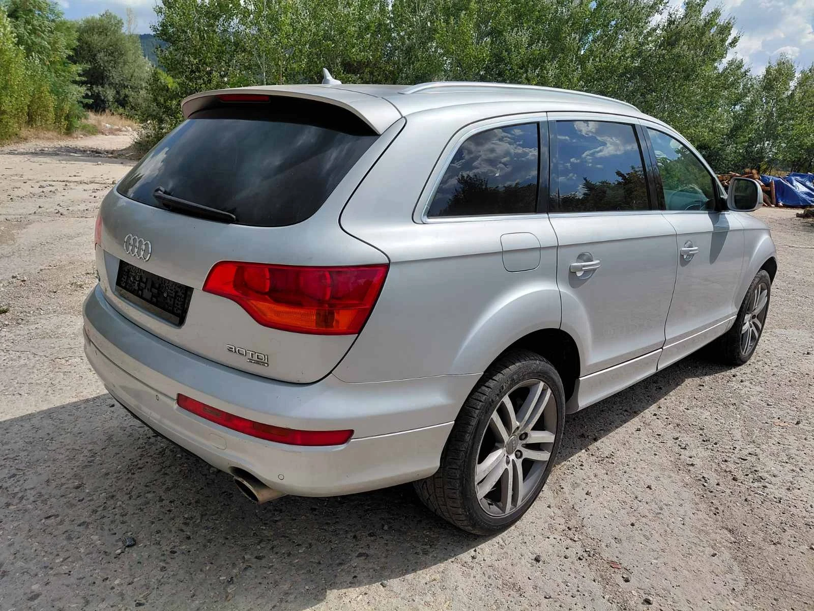 Audi Q7 3.0dizel -239ks-2008god, снимка 8 - Автомобили и джипове - 55873645