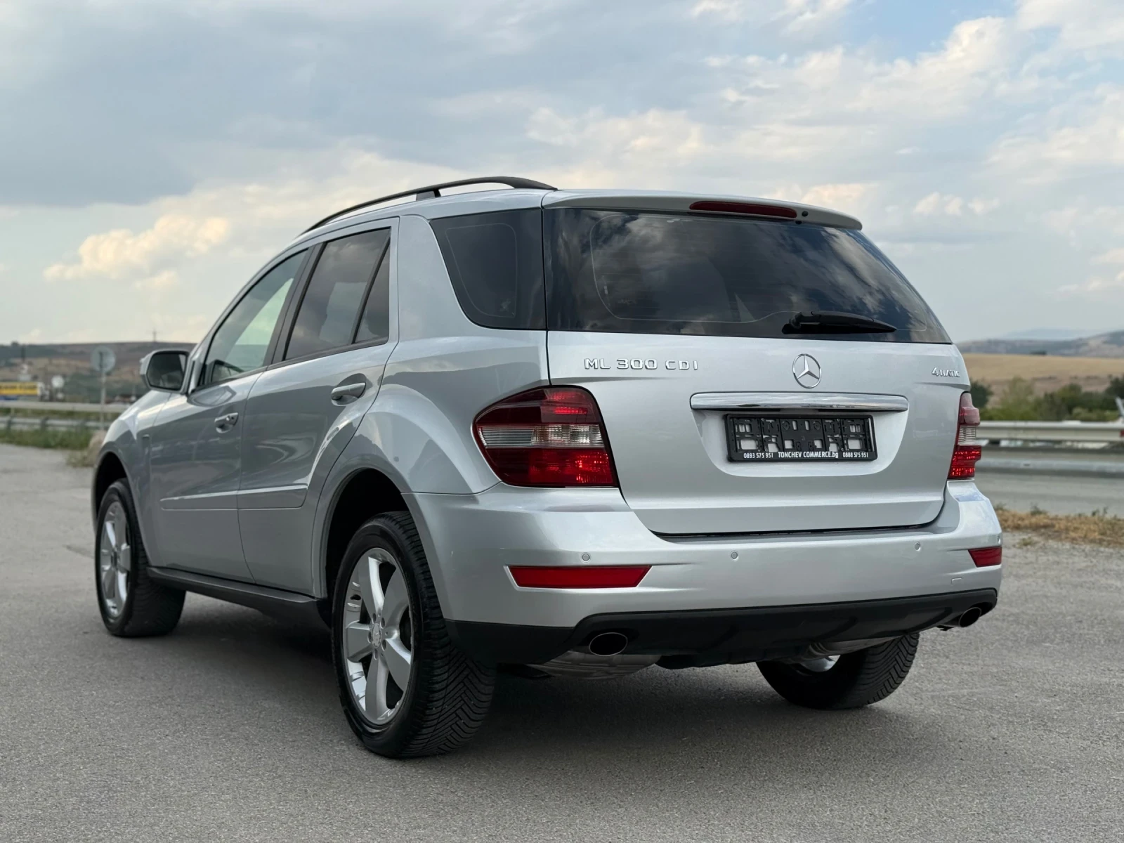 Mercedes-Benz ML 300 FACE LIFT-190.000km-НАПЪЛНО РЕАЛНИ И ДОКАЗУЕМИ, снимка 4 - Автомобили и джипове - 55911338