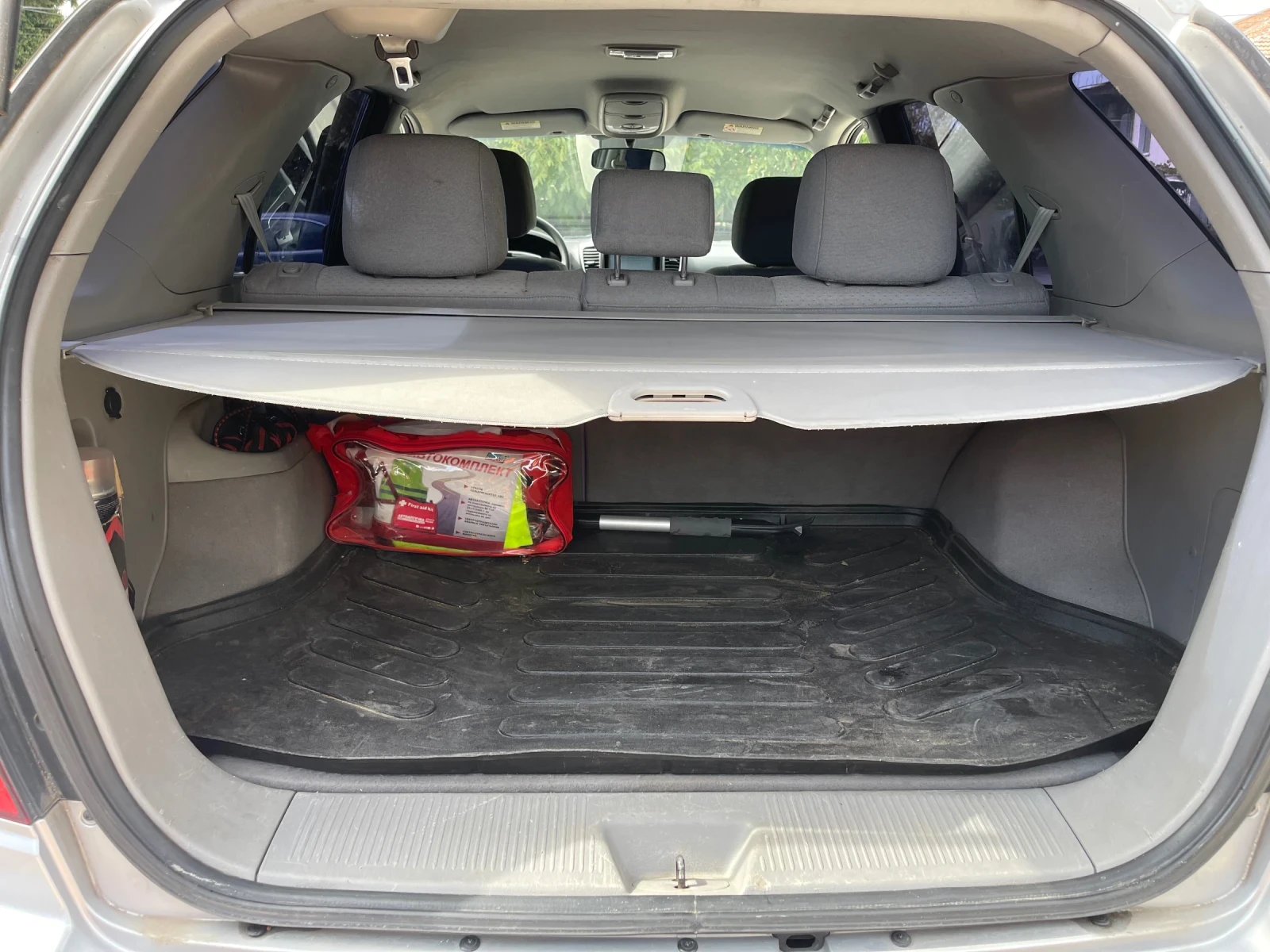 Kia Sorento 2.5 TOP ! , снимка 14 - Автомобили и джипове - 56223649