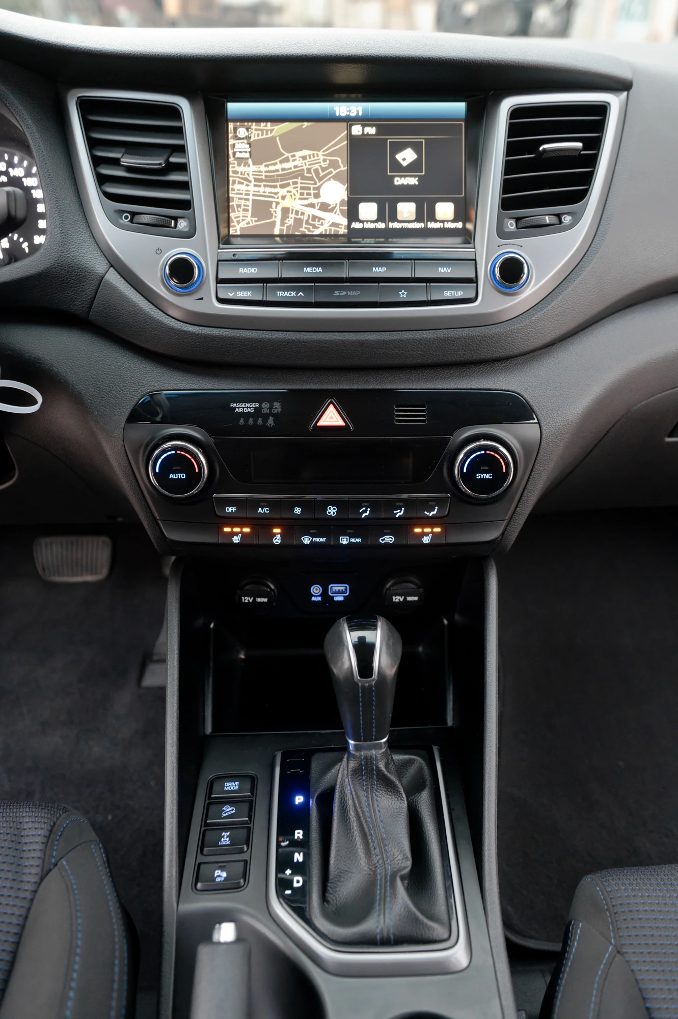 Hyundai Tucson 2.0CRDI-NAVI-AUTOMATIC-LED-�������� �������-4x4 | Mobile.bg � ����������� 14