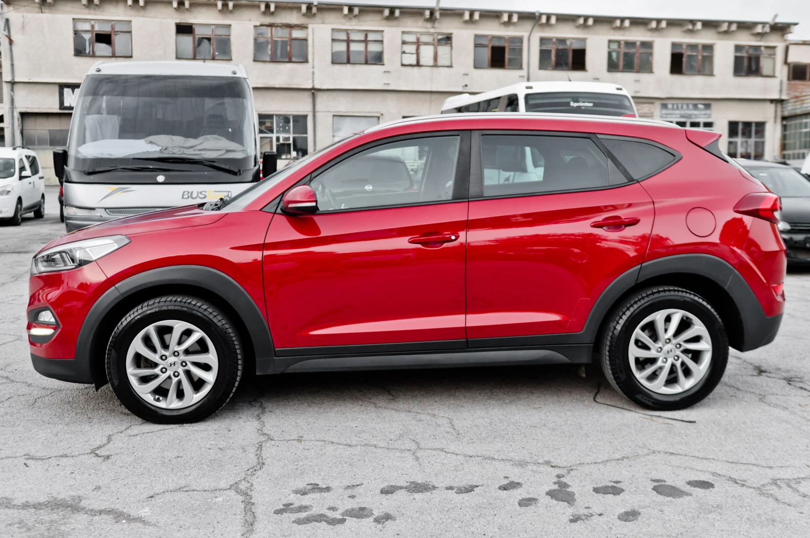 Hyundai Tucson 2.0CRDI-NAVI-AUTOMATIC-LED-�������� �������-4x4 | Mobile.bg � ����������� 4
