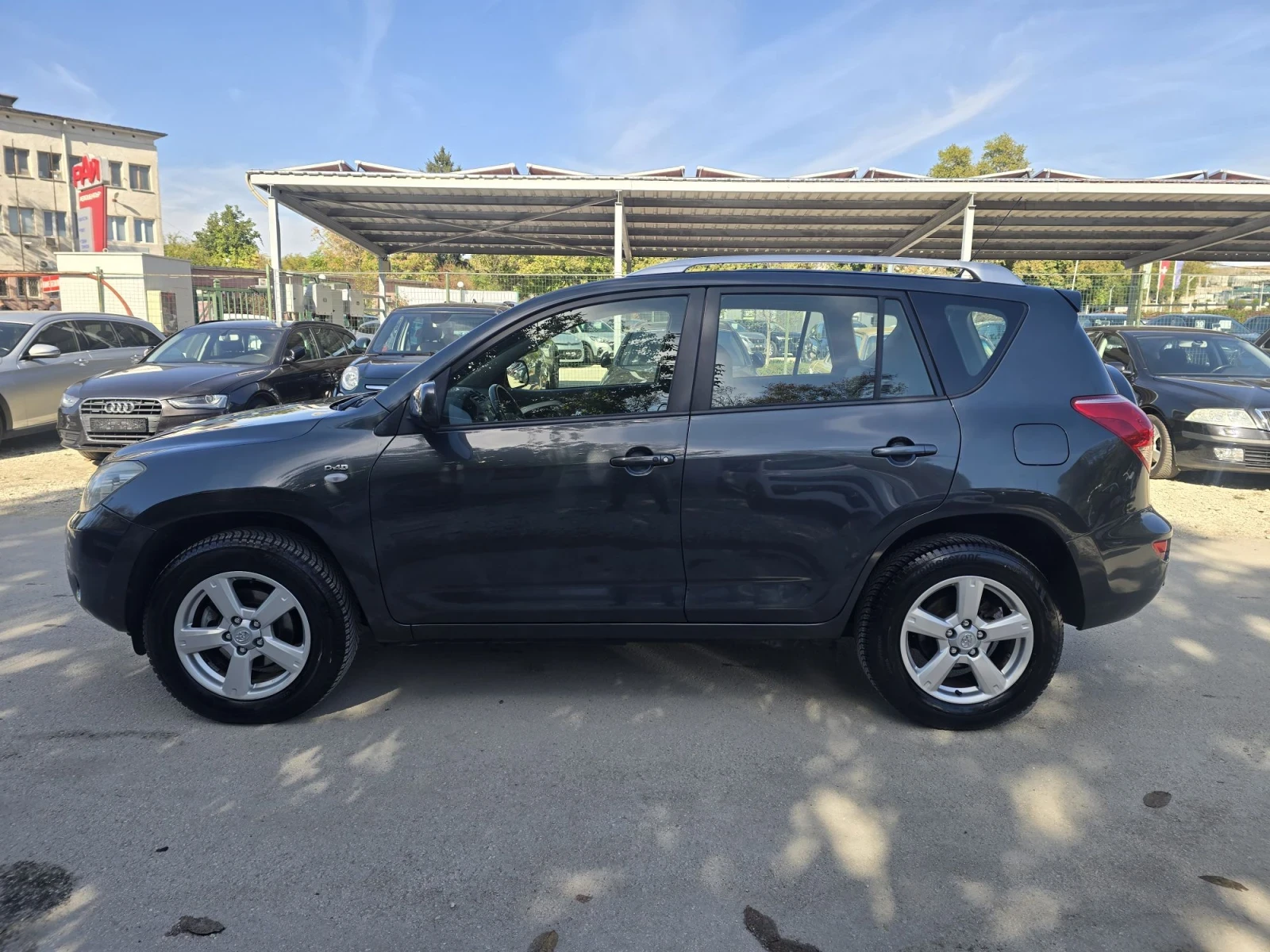 Toyota Rav4 2.2D 136�.� 4�4 ���������� ���� | Mobile.bg � ����������� 7