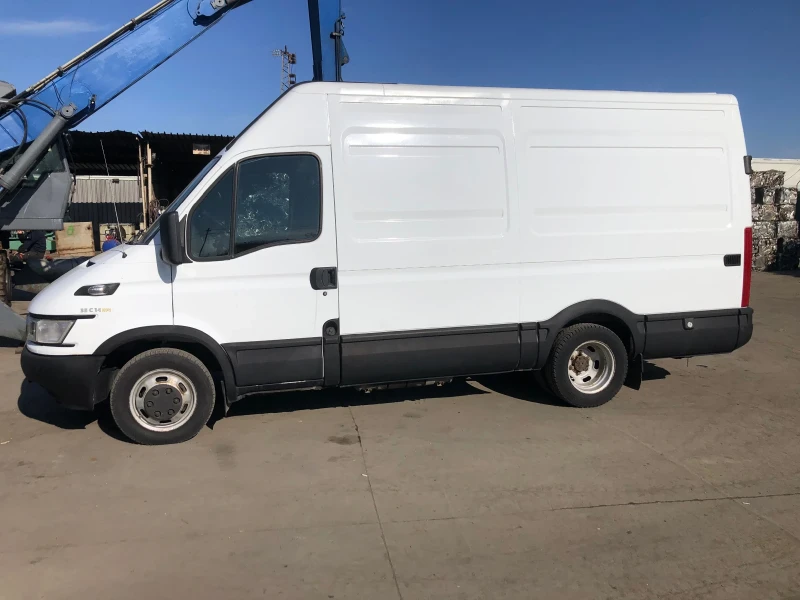 Iveco Daily, снимка 2 - Бусове и автобуси - 49099031