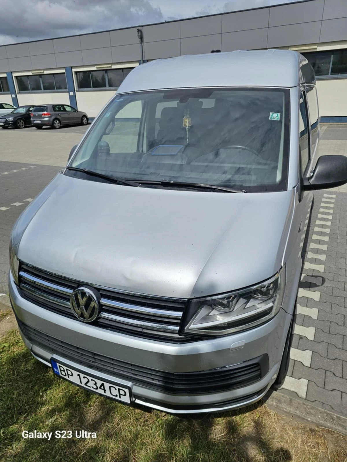 VW Caravelle 150 - изображение 2